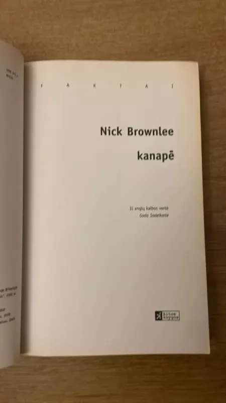 Kanapė - Nick Brownlee, knyga 3