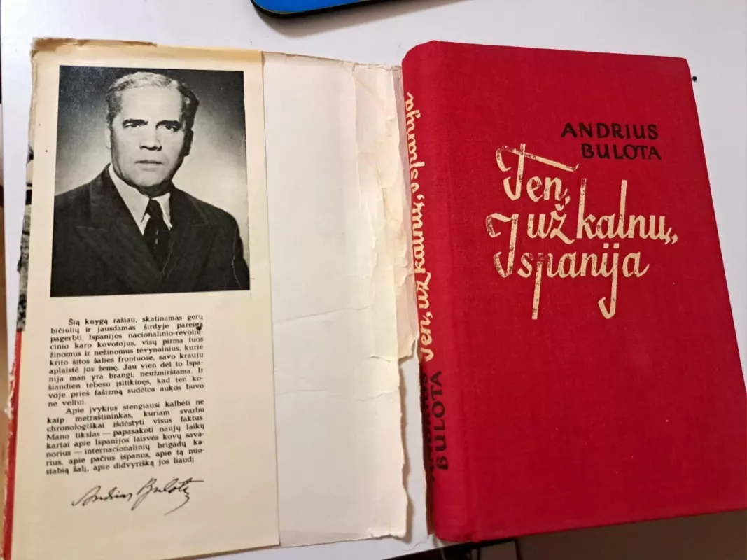 Ten, už kalnų Ispanija - Andrius Bulota, knyga 3