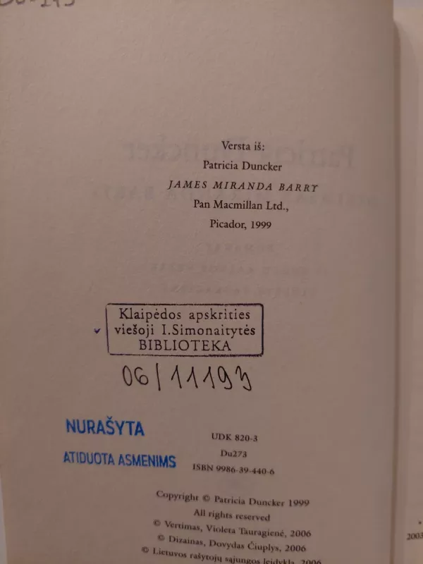 Džeimsas Miranda Baris - Patricia Duncker, knyga 3