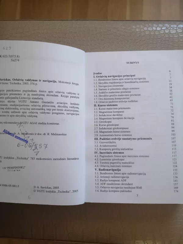 Orlaivių valdymas ir navigacija - Antanas Savickas, knyga 6