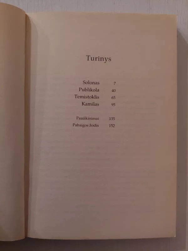 Plutarchas. Biografijos - Plutarchas, knyga 5