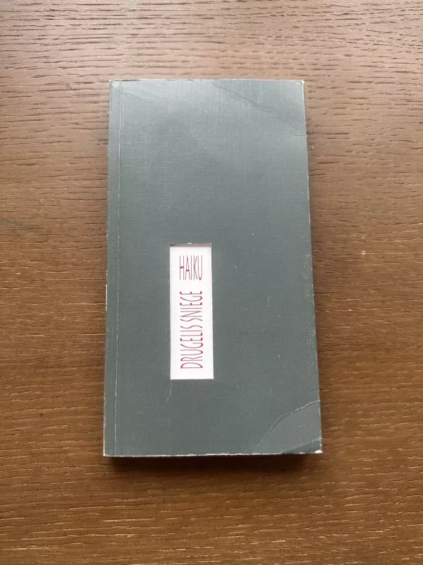 Drugelis sniege. Haiku - Guna Eglytė, knyga 2