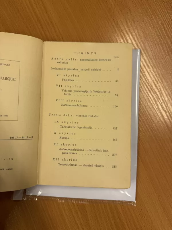 Tragiškoji europa.  Naujųjų laikų revoliucija - R. Gonzague, knyga 4