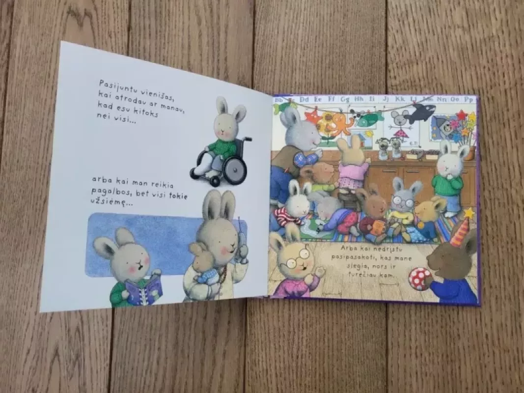 Kai jaučiuosi vienišas - Trace Moroney, knyga 4