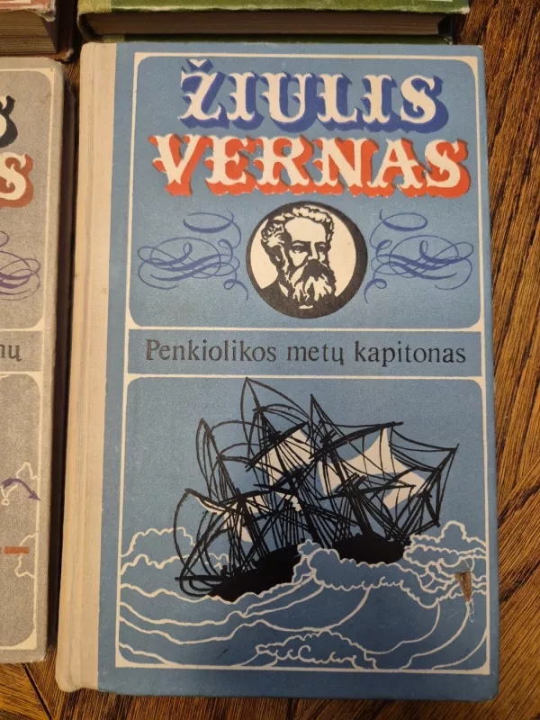Žiulis Vernas 4-ios knygos - Žiulis Vernas, knyga 4