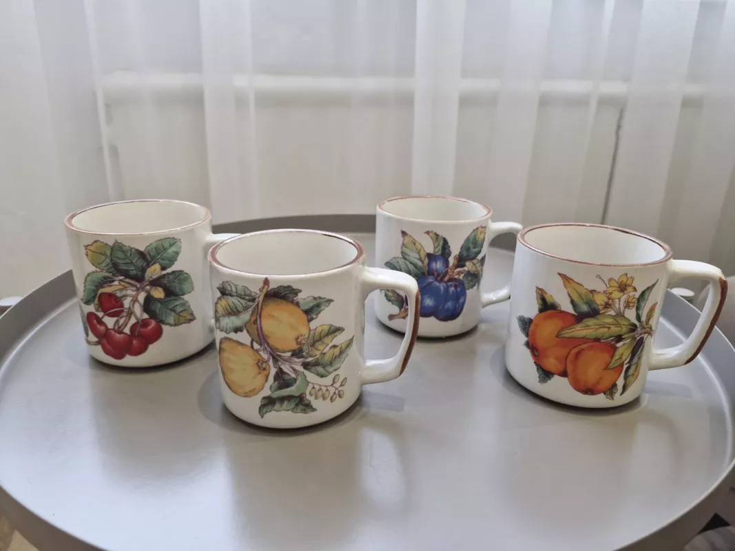 4 puodelių rinkinys - , namai ir interjeras 5