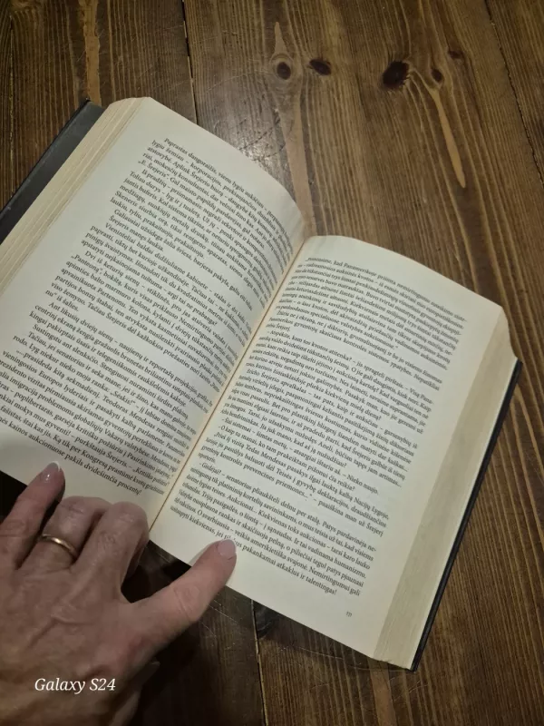 FUTU.RE / Ateitis - Dmitry Glukhovsky, knyga 3