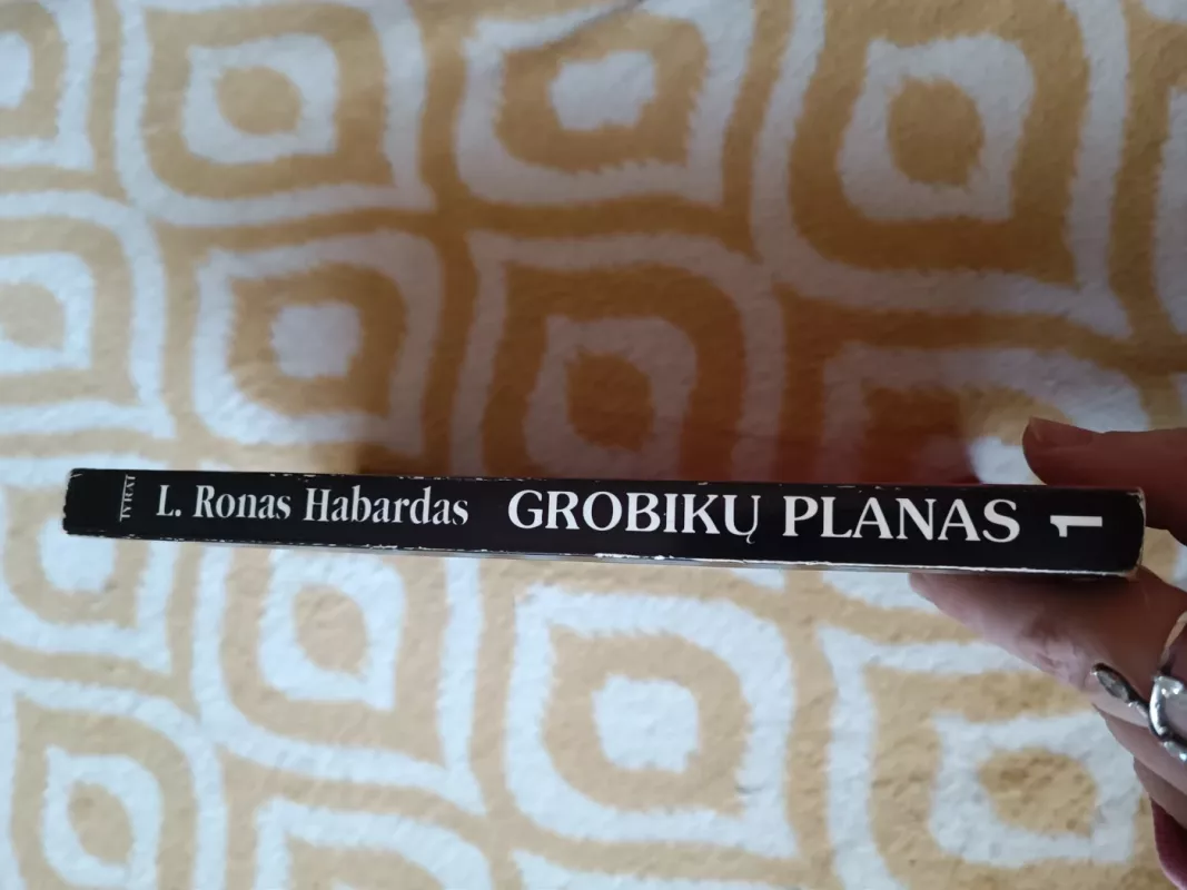 Žemės Misija. Grobikų planas (I dalis) - Autorių Kolektyvas, knyga 4