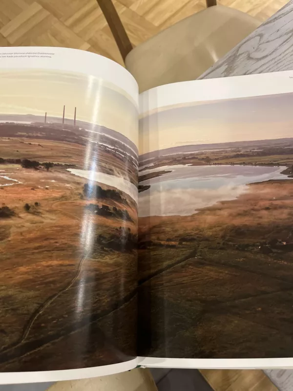 Neregėta Lietuva 2009 - Saulius Jovaišas, knyga 3