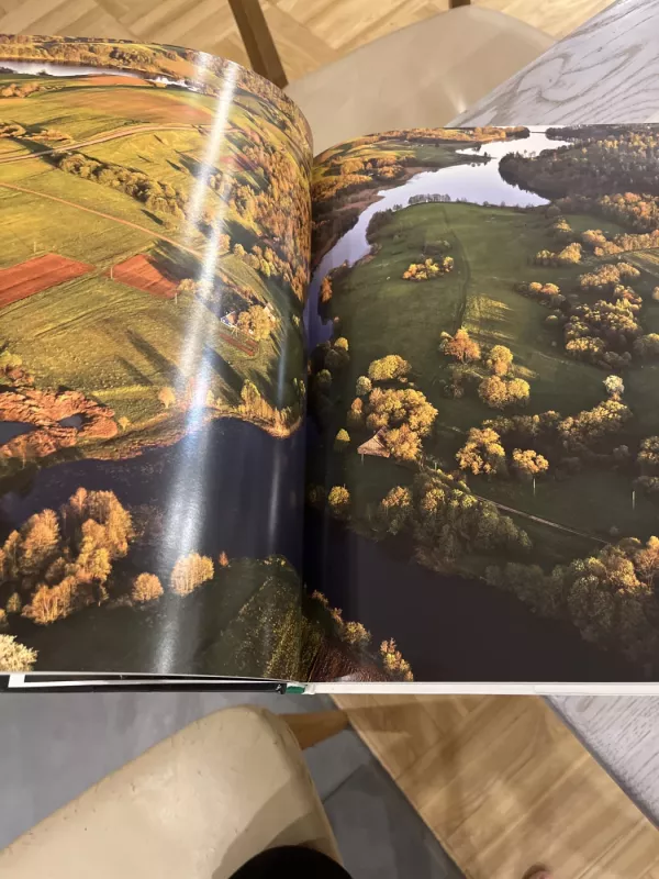 Neregėta Lietuva 2009 - Saulius Jovaišas, knyga 4