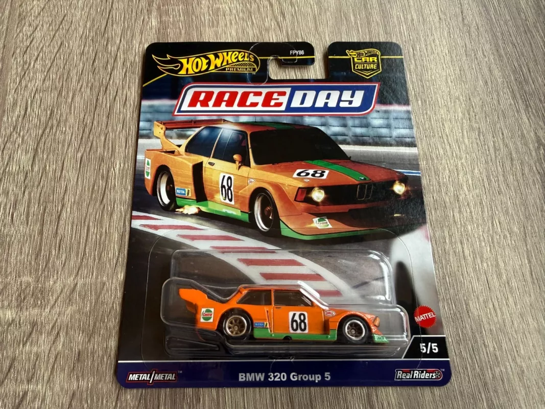 BMW 320 Group 5 Hot Wheels Premium - , namai ir interjeras 2