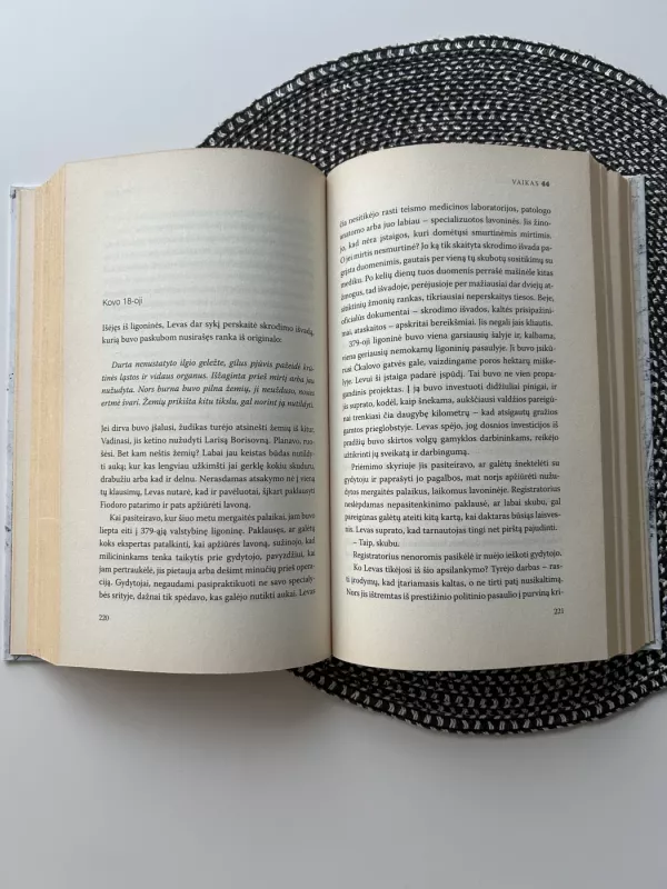 Vaikas 44 - Tom Rob Smith, knyga 3