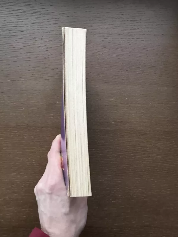 Kerė - Stephen King, knyga 3