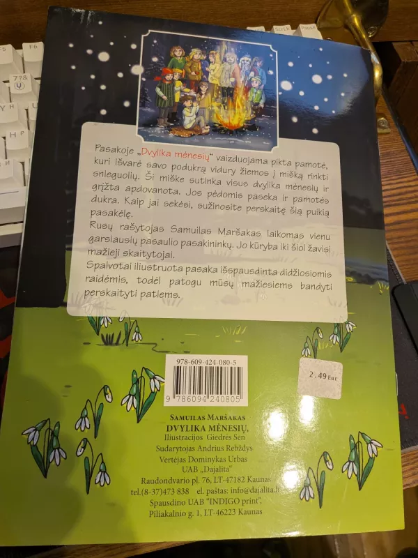 Dvylika mėnesių - Samuilas Marsakas, knyga 3