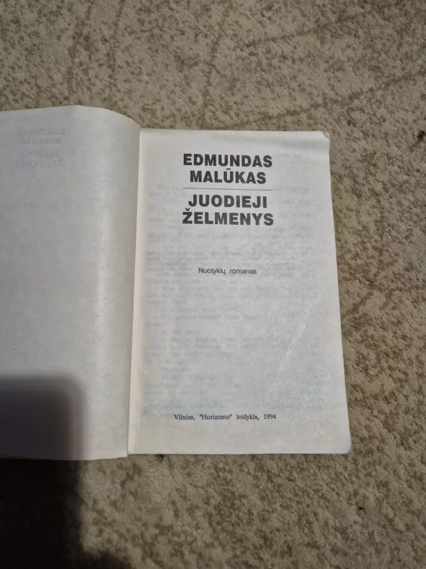 Juodieji želmenys - Edmundas Malūkas, knyga 2