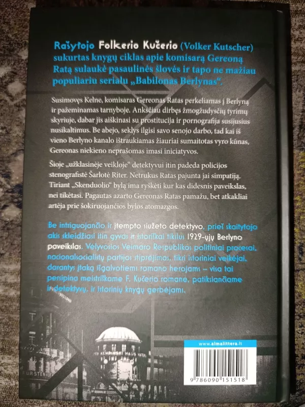 Šlapia žuvis. Gereono Rato tyrimas #1 - Volker Kutscher, knyga 3
