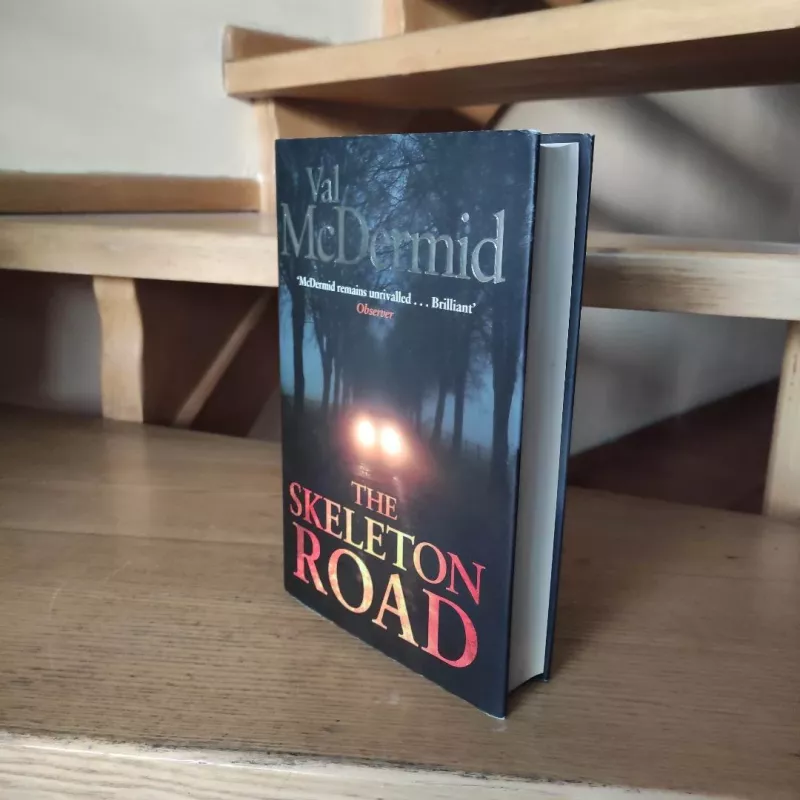 The Skeleton Road - Val McDermid, knyga 5