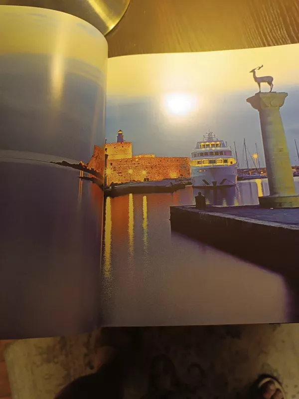 Rhodes - Nikos Kasseris, knyga 3