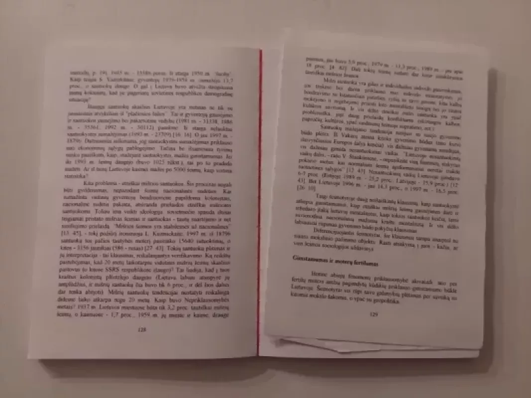 Iš Lietuvos Sociologijos Istorijos II knyga - Anelė Vosiliūtė, Juozas Leonavičius, Vladas Pruskus Antanas Čiužas, knyga 6