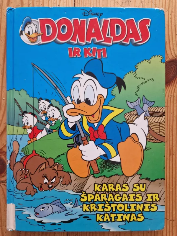 Donaldas ir kiti. Karas su šparagais ir krištolinės katinas - Walt Disney, knyga 2