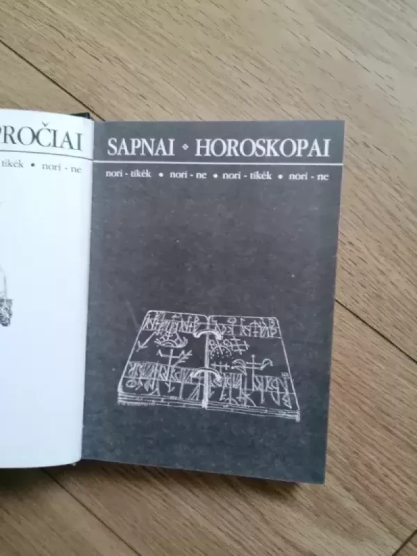 Burtai sapnai papročiai horoskopai - Autorių Kolektyvas, knyga 3