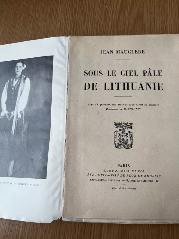 Sous le ciel pale de Lithuanie - Jean Mauclere, knyga 3