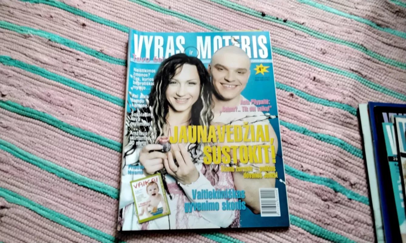 vyras ir moteris Nr. 2001/4 - Autotių kolektyvas, knyga 2