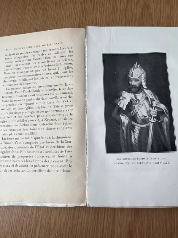 Sous le ciel pale de Lithuanie - Jean Mauclere, knyga 4