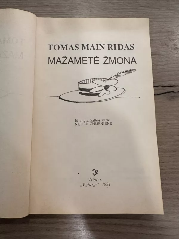 Mažametė žmona - Tomas Main Ridas, knyga 3