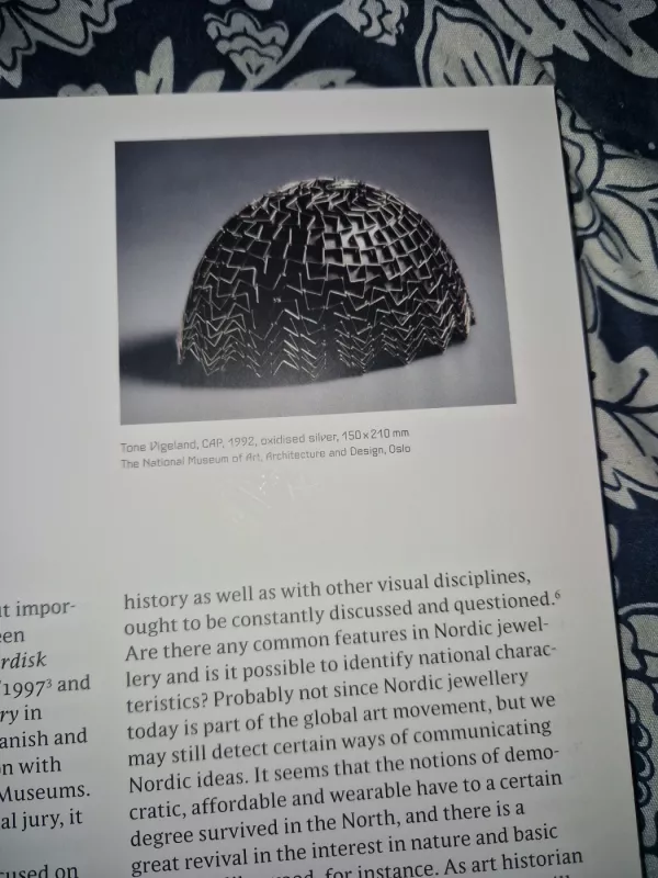 From the coolest corner: Nordic jewellery - Widar Halen, knyga 5