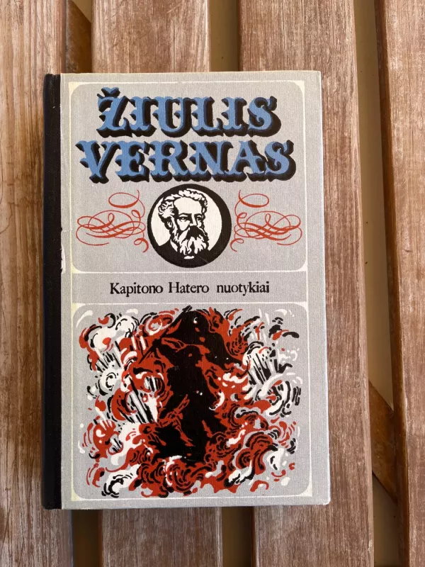 Kapitono Hatero nuotykiai - Žiulis Vernas, knyga 2
