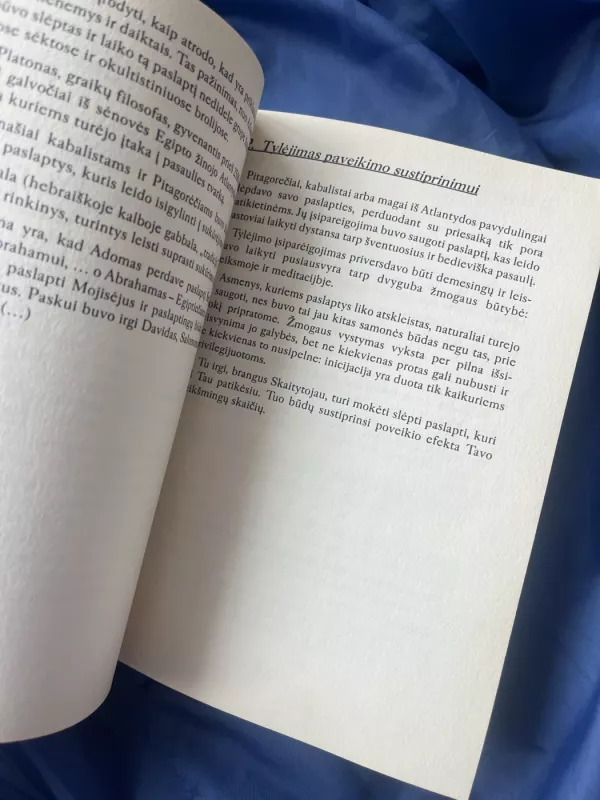 Paslaptys Didžiosios Geradarės - Autorių Kolektyvas, knyga 2