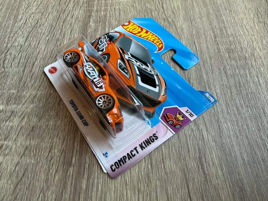 Toyota GR86 Cup Hot Wheels - , namai ir interjeras 4