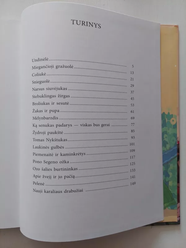 "Garsiausios pasaulio pasakos" - Autorių Kolektyvas, knyga 3