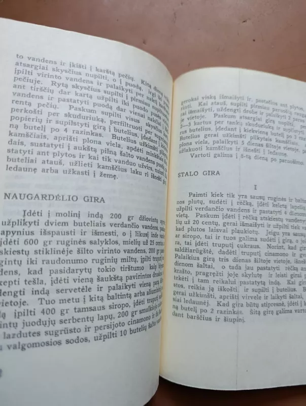 Lietuviškos ir kitokios giros - Autorių Kolektyvas, knyga 3