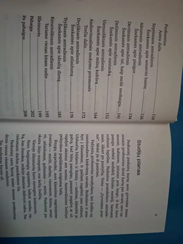 Antradieniai su Moriu: senatvė, jaunystė ir svarbiausia gyvenimo pamoka - Mitch Albom, knyga 4