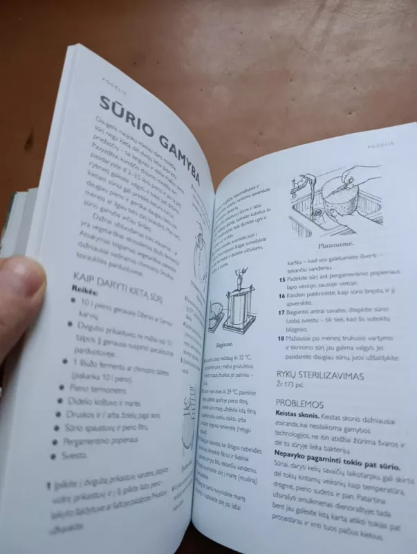 Gyvenu užmiestyje - Autorių Kolektyvas, knyga 6