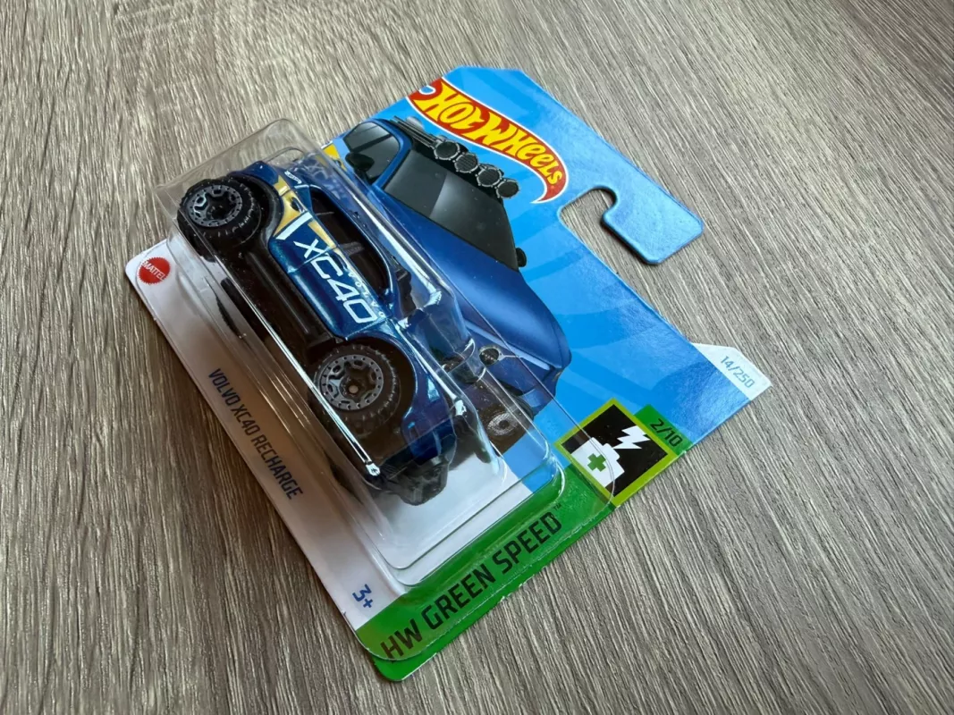 Volvo XC40 Recharge Hot Wheels - , namai ir interjeras 4