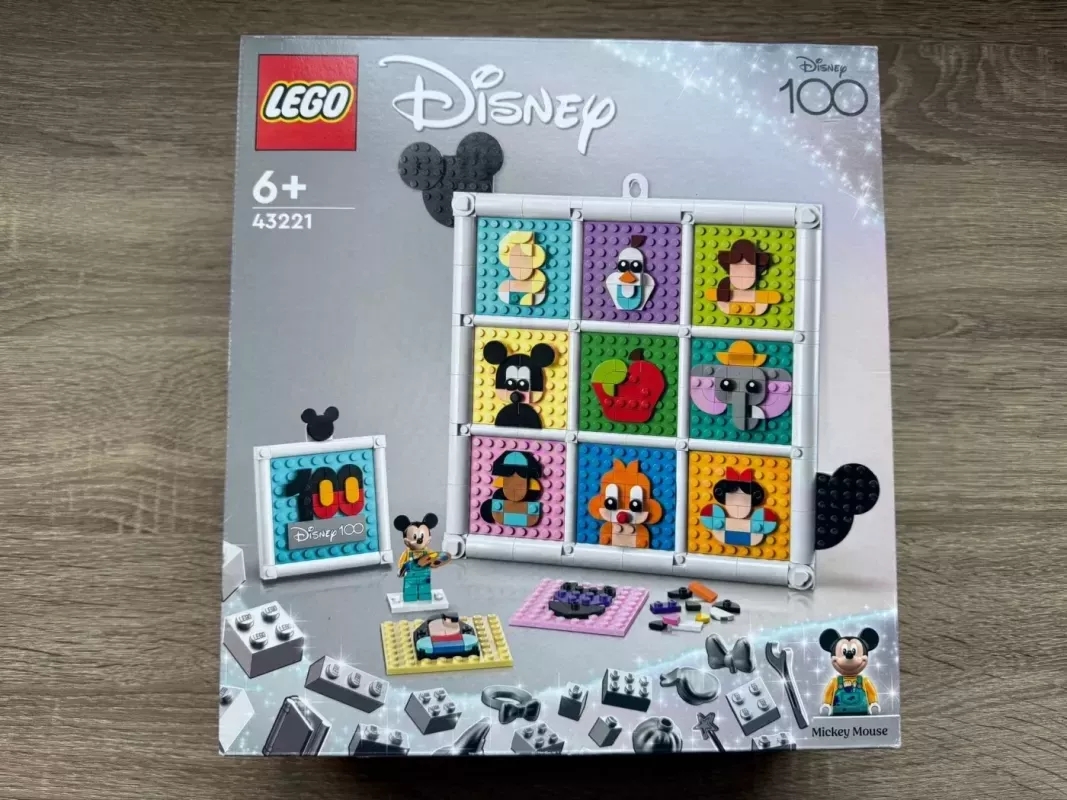 100 Years of Disney Animation Icons 43221 - , stalo žaidimas 2