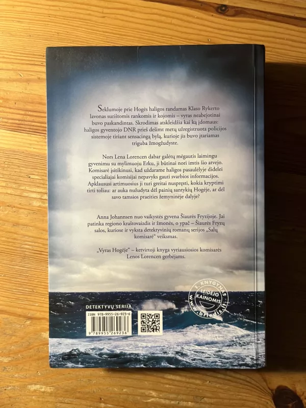 Vyras Hogėje. Salų komisarė. 4 knyga - Anna Johannsen, knyga 4