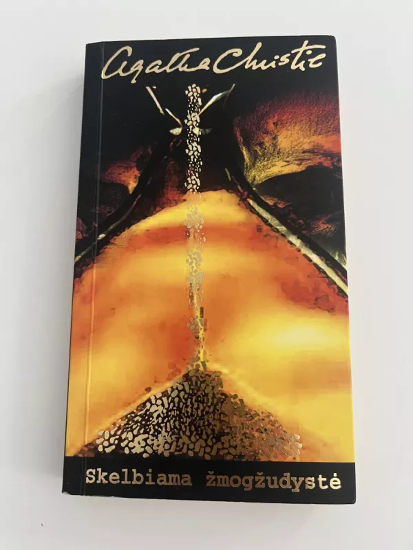 Skelbiama žmogžudystė - Agatha Christie, knyga 2