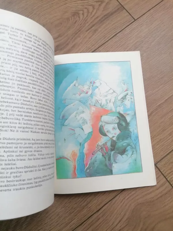 Kelionė aitvaru anapus didžiojo miško - Romualdas Lankauskas, knyga 4