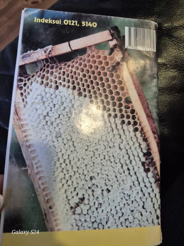 Bitininkystė kiekvienam - Pranciškus Karosas, knyga 3