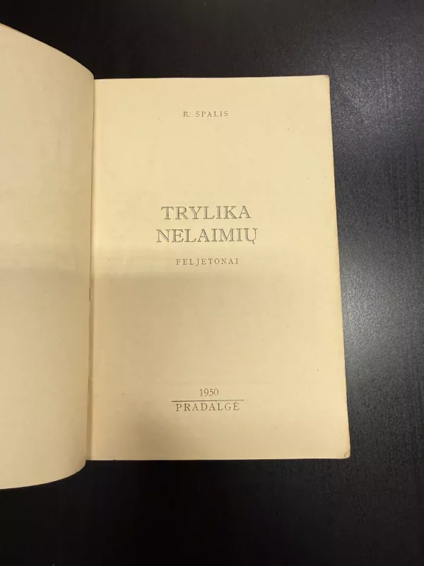 Trylika nelaimių - R. Spalis, knyga 3