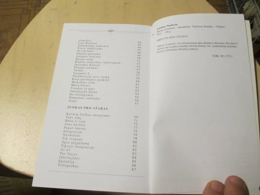 Balsas iš tamsos - Vaclovas Areima, knyga 5