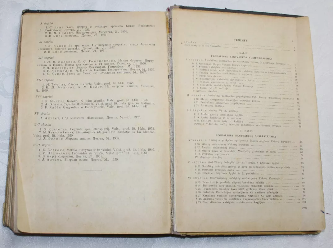 Vidurinių amžių istorija - J. Agibalova, G.  Donskojus, knyga 4