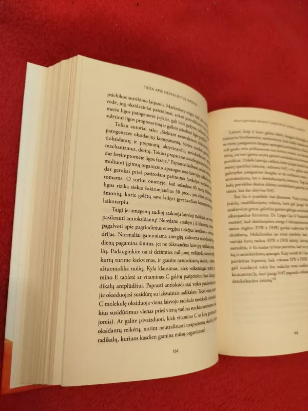 Tylieji smegenų žudikai - David Perlmutter, knyga 4