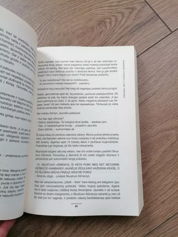 Tikiuosi, pragare duoda alaus - Max Tucker, knyga 5