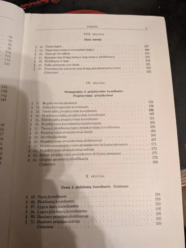 Analizinė Geometrija - P. Katilius, knyga 4