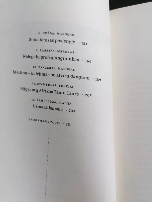 į pietus nuo Lampedūzos - Srefano Liberti, knyga 6